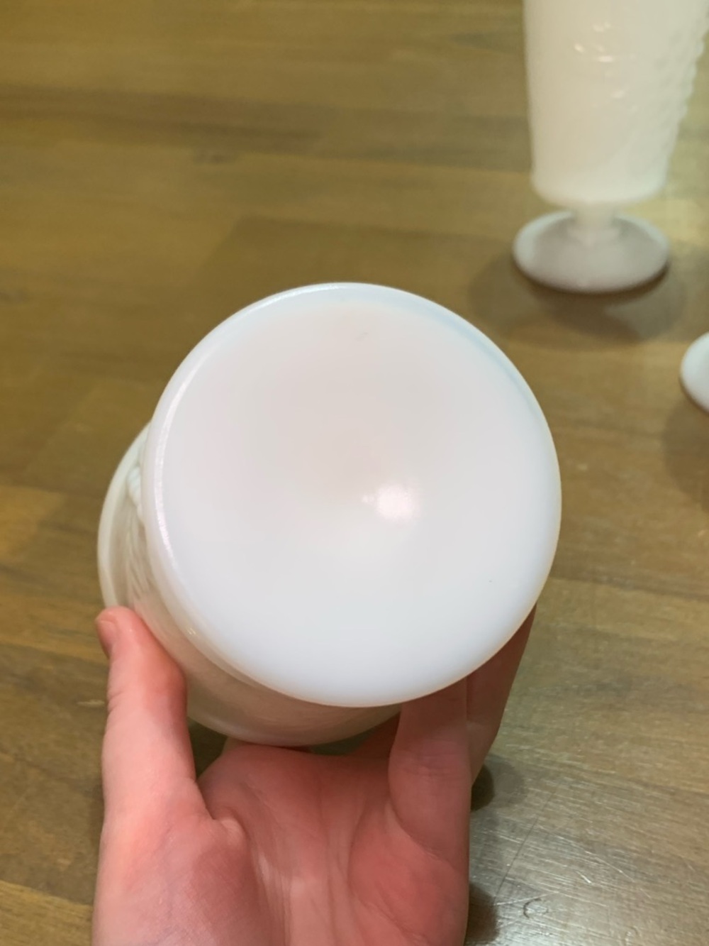 Milk Glass Set - Picture 4 of 7